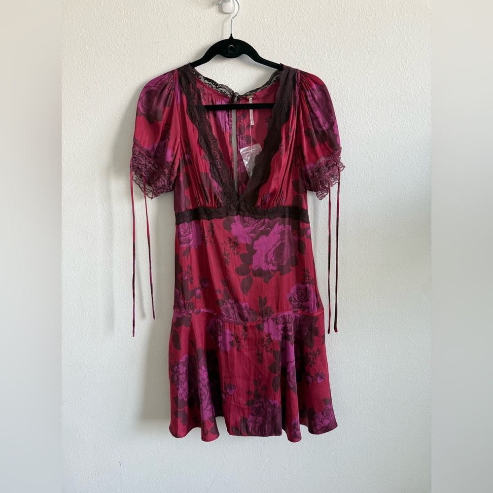 NWOT Free People Jos Floral Mini Dress Berry Combo - Picture 2 of 4